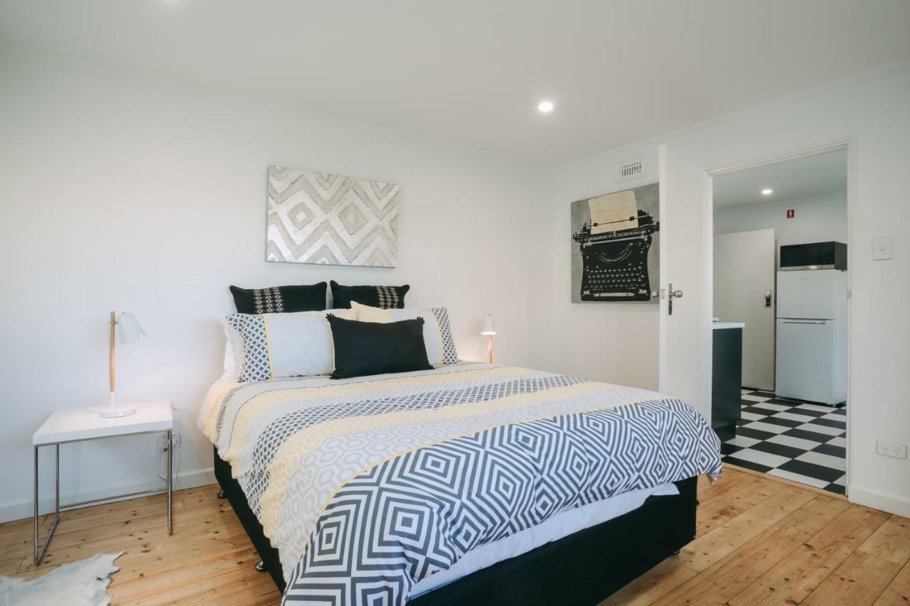Deco Beach Luxury Apartments Port Lincoln Eksteriør billede